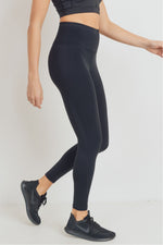 Load image into Gallery viewer, Essential Lycra-Blend High-waist Leggings