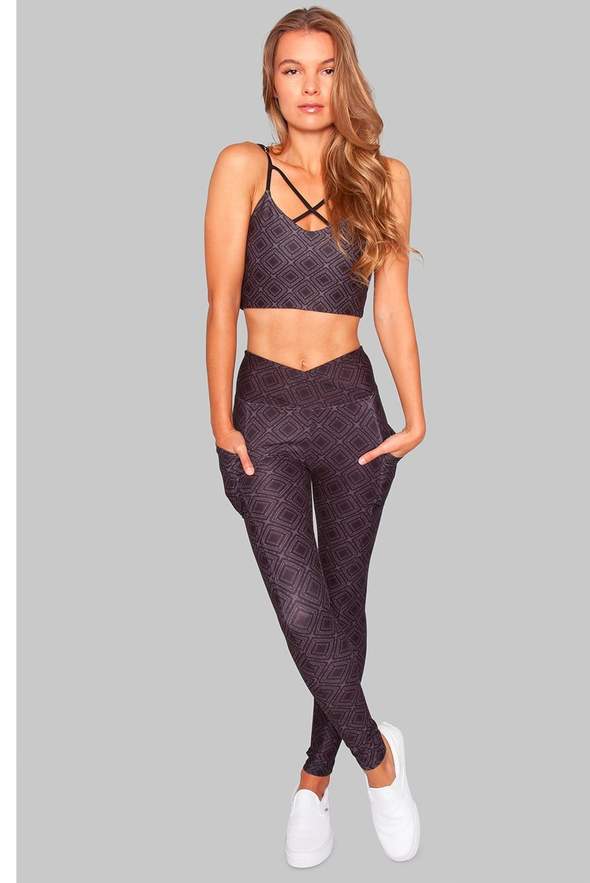 Summit Crossover Pocket Legging