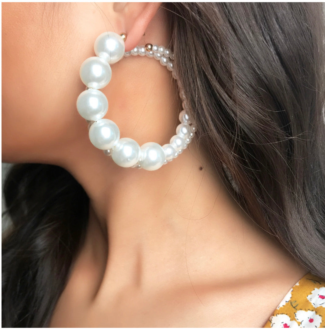 Pearl Gradual Ring Hoops 6cm length