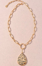 Load image into Gallery viewer, Link Necklace with drop stone