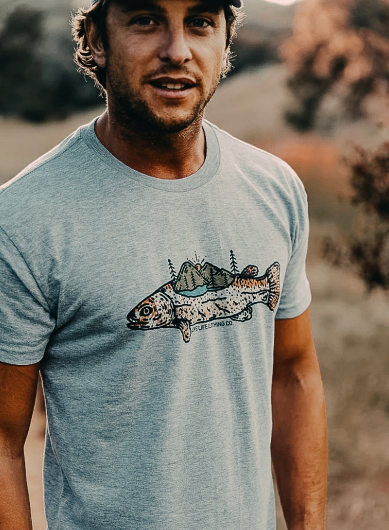 Men’s Soft T-shirt Live Life- Fish In Grey