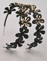 Load image into Gallery viewer, Flower Hoops