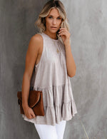Load image into Gallery viewer, Ruffle Hem Top