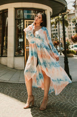 Load image into Gallery viewer, Plus Size Flowy Front Button Kimono