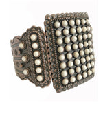 Load image into Gallery viewer, Textured Western stretch Bracelet