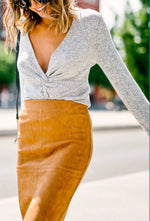 Load image into Gallery viewer, VNeck Front Knob ButtonSleeve Blouse