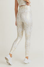 Load image into Gallery viewer, Gold Print High waist Leggings