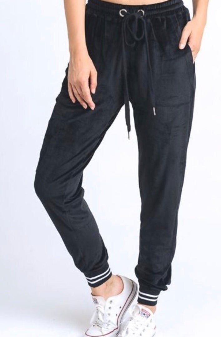 Browela Black Velvet Jogger