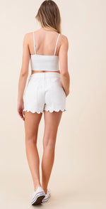 Load image into Gallery viewer, Scallop Edge Denim Shorts