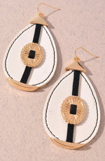 Load image into Gallery viewer, Concho Accent Earrings