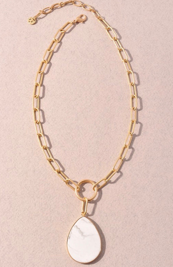 Link Necklace with drop stone